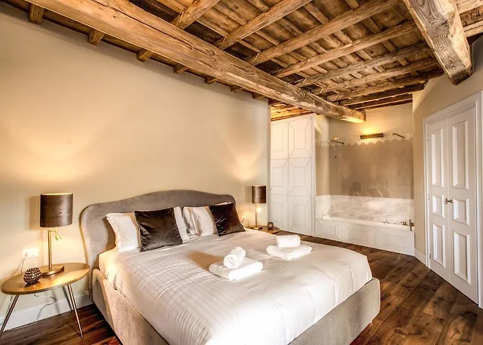 Apartment Febo Decharm Rom